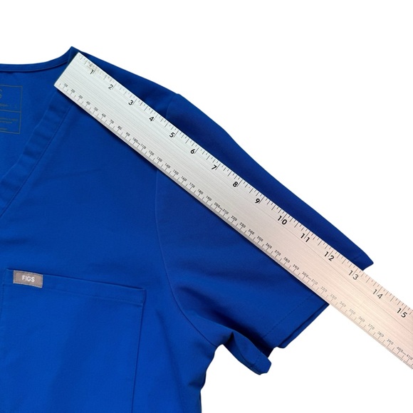 Figs Women's Blue Scrub Set - Picture 11 of 16